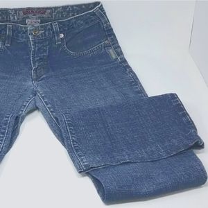 Silver Jeans. Size: 29-33.